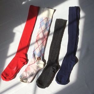 ⭐️women’s knee high socks- set of 4